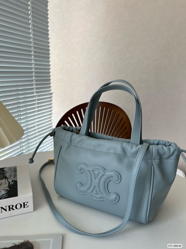 CELINE SMALL CABAS DRAWSTRING CUIR TRIOMPHE IN SMOOTH CALFSKIN BLUE 24CM 111013DU307SZ