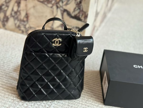 CHANEL MY POCKET BACKPACK SHINY BLACK 24CM