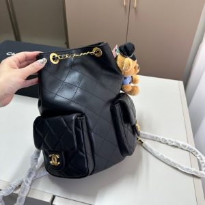 CHANEL CRUISE BACKPACK SHINY LAMBSKIN BLACK 20CM AS5310 B18791 94305