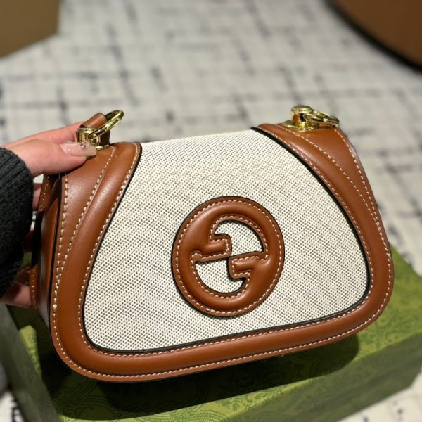 GUCCI BLONDIE MINI SHOULDER BAG NATURAL AND TAN 22CM 815700 HAAKF 2545