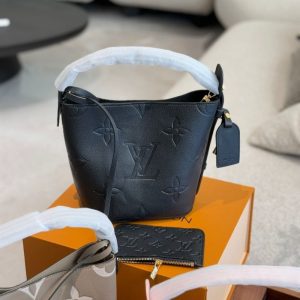 LOUIS VUITTON ALL IN BB BAG BLACK 20CM M13480