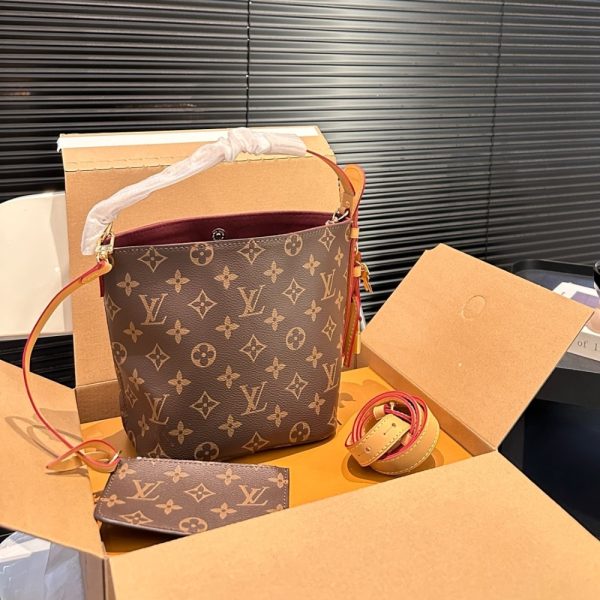 LOUIS VUITTON ALL IN BB MONOGRAM BROWN 17CM M12925