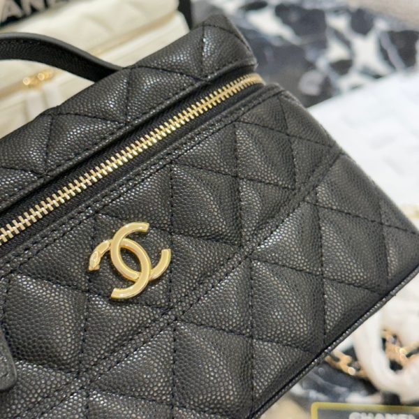 CHANEL LONG VANITY WITH CHAIN BLACK 19CM