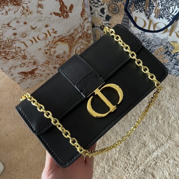 DIOR 30 MONTAIGNE EAST WEST BAG WITH CHAIN BLACK 21CM M9334UHEL M900