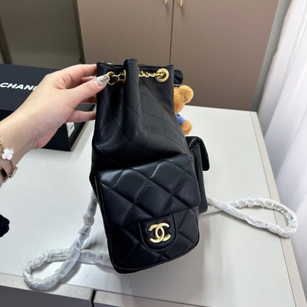 CHANEL CRUISE BACKPACK SHINY LAMBSKIN BLACK 20CM AS5310 B18791 94305