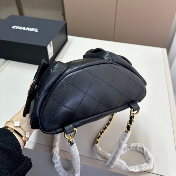 CHANEL CRUISE BACKPACK SHINY LAMBSKIN BLACK 20CM AS5310 B18791 94305