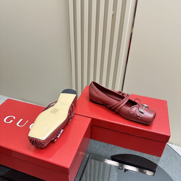 GUCCI WOMEN’S HORSEBIT BALLET FLAT SACCHETTO RED 821219 AAEA4 6207