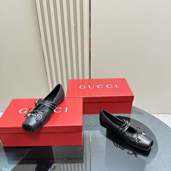 GUCCI WOMEN’S HORSEBIT BALLET FLAT SACCHETTO BLACK 814318 AAEA4 1000