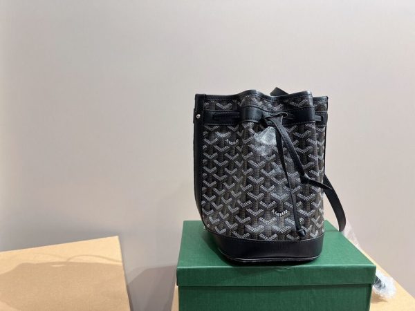 GOYARD GOYARDINE PETIT FLOT BUCKET BAG BLACK 23CM PEFLOTPMLTY01CL01P