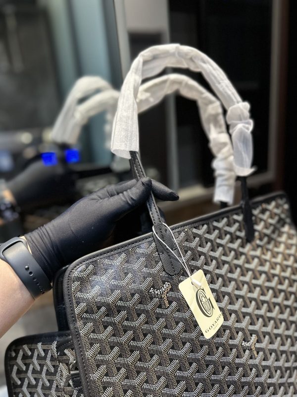 GOYARD HARDY PM BAG BLACK 41CM HARDY2PMLTY01CG01P