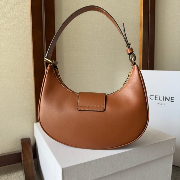 CELINE AVA TRIOMPHE SOFT BAG IN SMOOTH CALFSKIN
 TAN