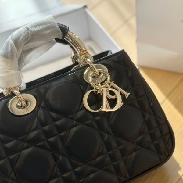 DIOR LADY 95.22 MEDIUM HANDBAG BLACK 25CM