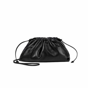 BOTTEGA VENETA MINI THE POUCH LEATHER CLUTCH IN BLACK 22CM