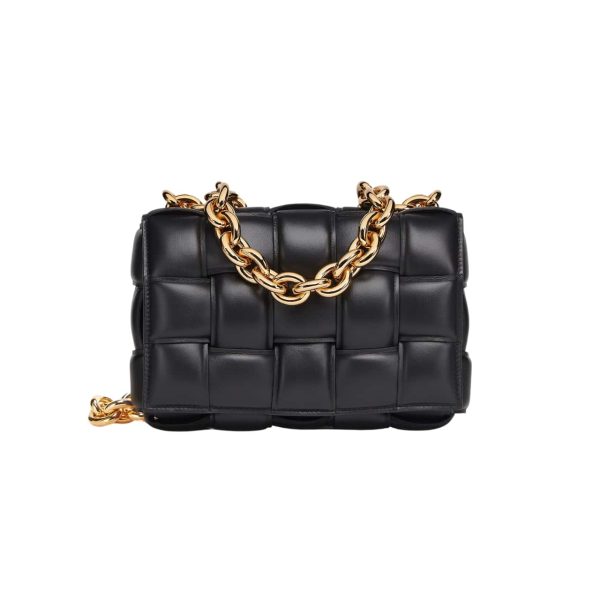 BOTTEGA VENETA CHAIN CASSETTE CROSSBODY BAG IN BLACK 26CM 631421VBWZ08425