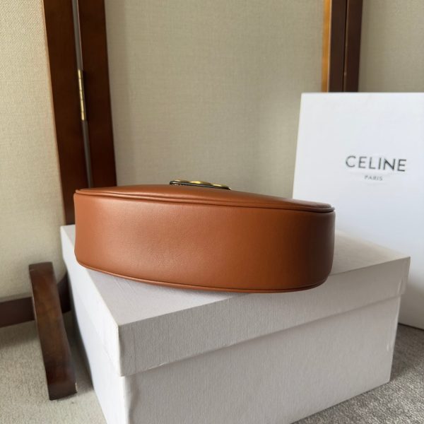 CELINE AVA TRIOMPHE SOFT BAG IN SMOOTH CALFSKIN
 TAN