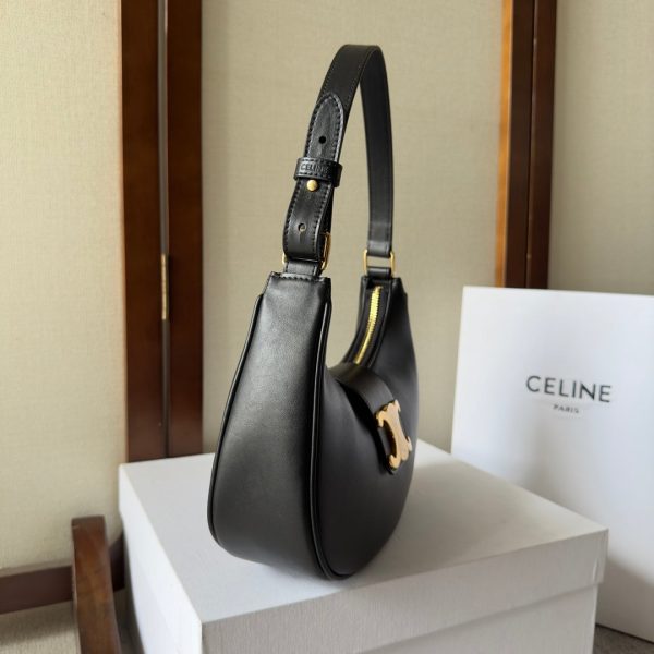 CELINE AVA TRIOMPHE SOFT BAG IN SMOOTH CALFSKIN
 BLACK