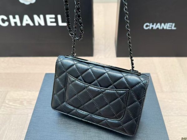 Chanel trendy cc so black WOC