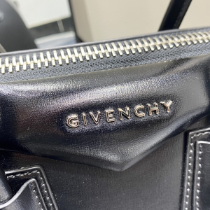 GIVENCHY MINI ANTIGONA SPORT SHOULDER BAG BLACK 8.7IN/22CM