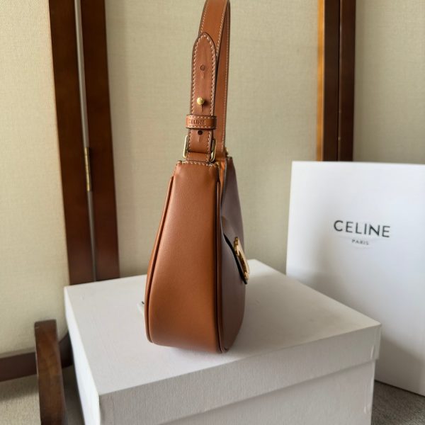 CELINE AVA TRIOMPHE SOFT BAG IN SMOOTH CALFSKIN
 TAN