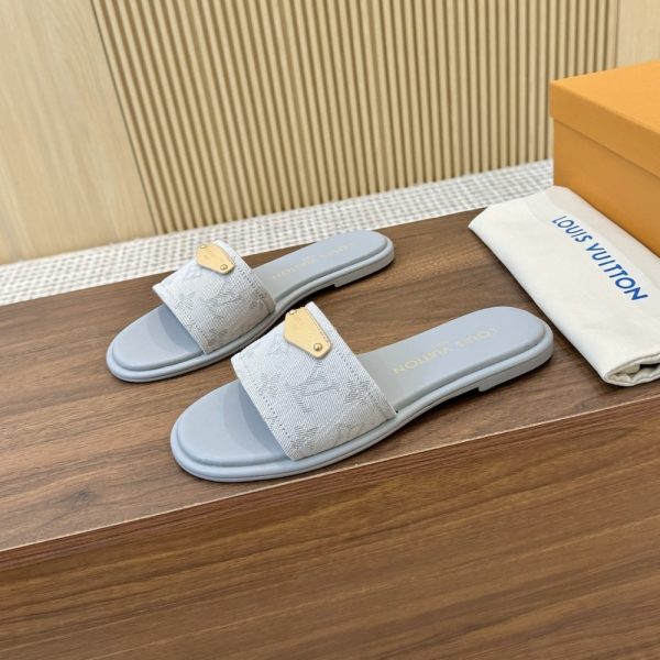 LOUIS VUITTON LILY FLAT MULE GRAY 1AGXAA