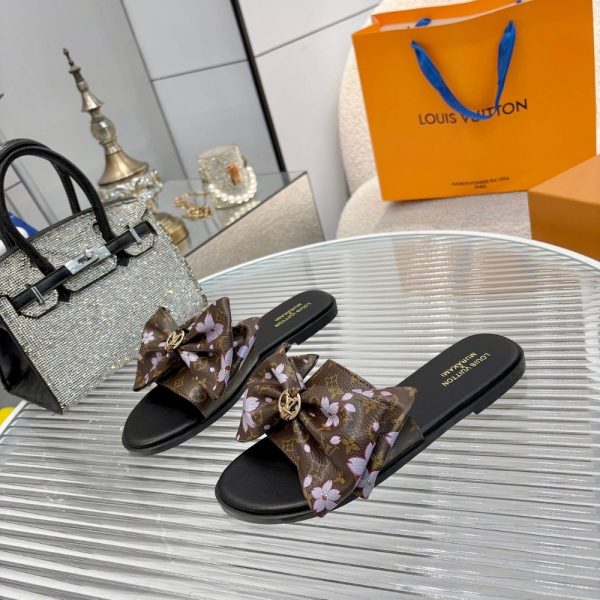 LOUIS VUITTON X TAKASHI MURAKAMI LILY FLAT MULE SAKURA BROWN 1AGVYB