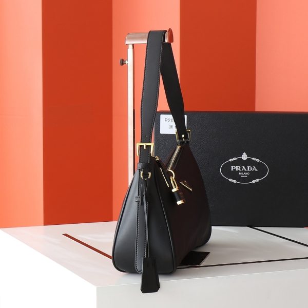 PRADA AIMÉE LARGE RE NYLON SHOULDER BAG WITH PADLOCK BLACK 34CM 1BC232 2C8Q F0002 V ODO