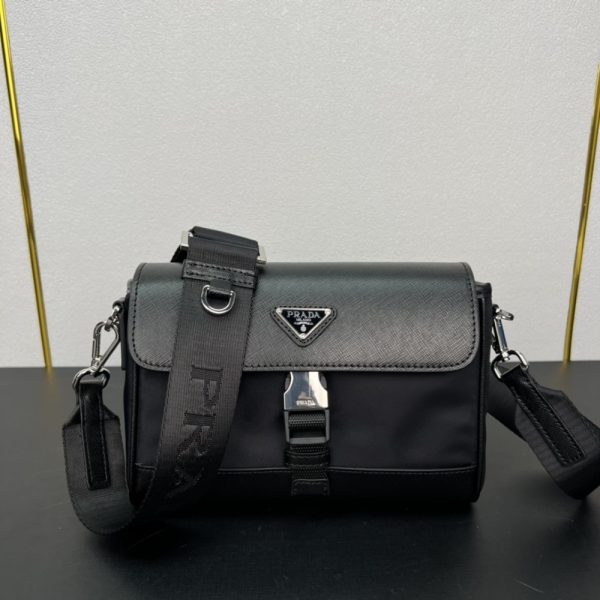PRADA RE NYLON AND SAFFIANO SHOULDER BAG BLACK 20CM 2VD053 2DMH F0002 V OOO