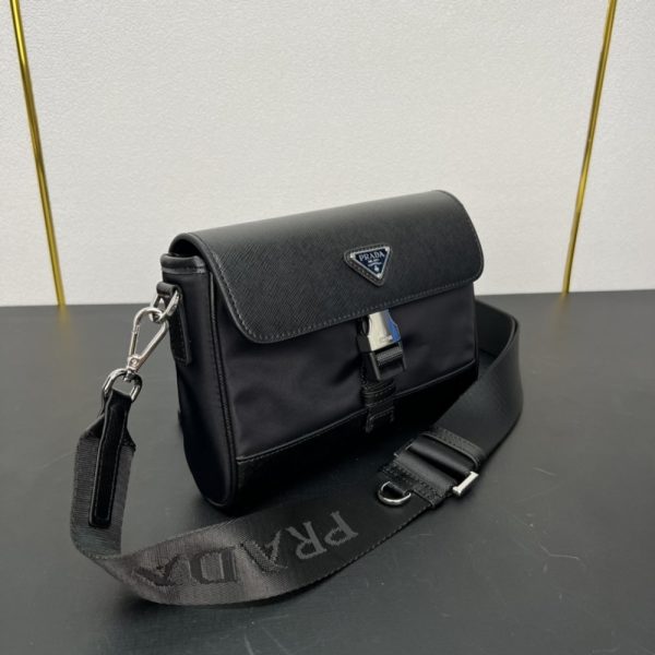 PRADA RE NYLON AND SAFFIANO SHOULDER BAG BLACK 20CM 2VD053 2DMH F0002 V OOO
