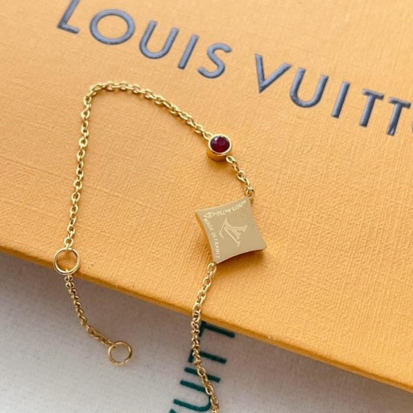 LOUIS VUITTON COLOR BLOSSOM BB STAR BRACELET RED GOLD