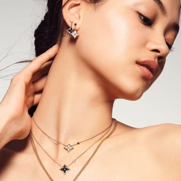 LOUIS VUITTON COLOR BLOSSOM BB STAR NECKLACE RED GOLD