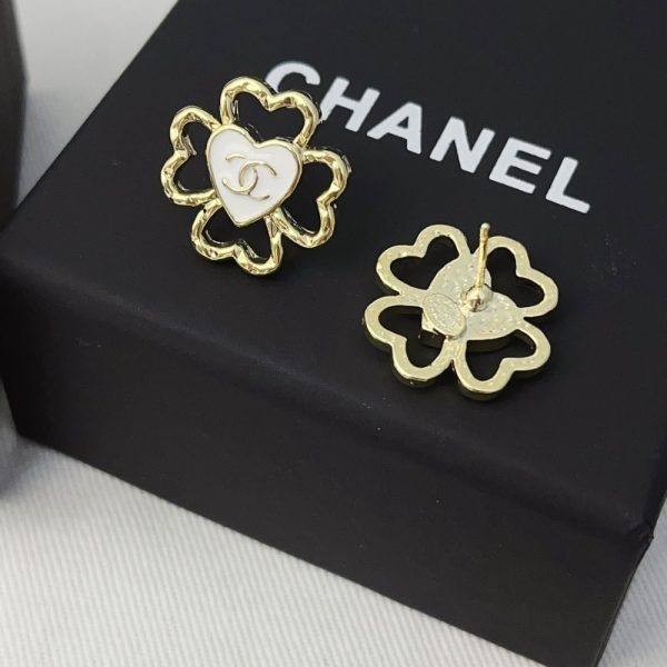 CHANEL FOUR LEAF CLOVER HEART EARRINGS ABF311 B19851 NAFGV
