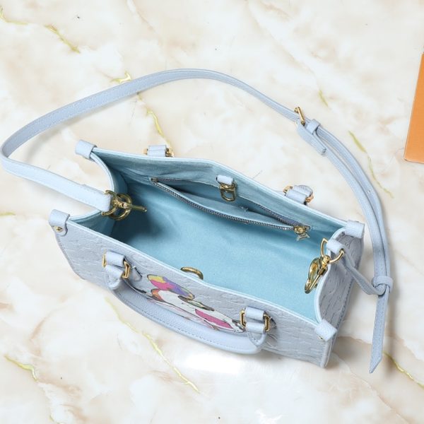 LOUIS VUITTON X TM ONTHEGO PM CHAIN WASHED BLUE 25CM M13836