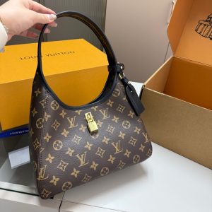 LOUIS VUITTON THE DROP PM MONOGRAM BROWN 25CM M12940