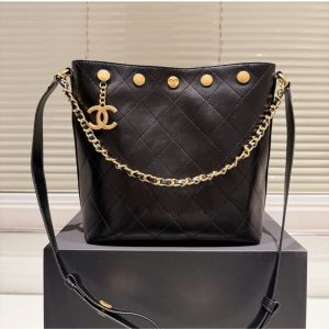 CHANEL LARGE BUCKET BAG BLACK 22CM