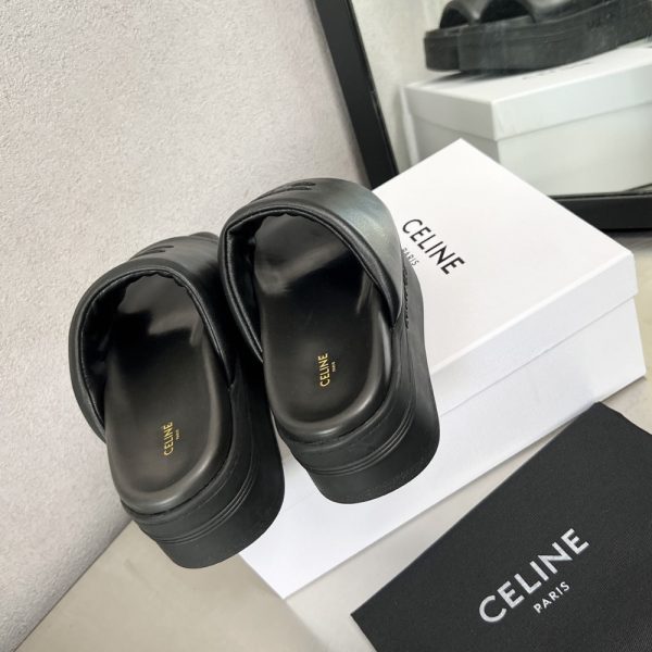 CELINE BLOCK SLIDE WITH TRIOMPHE BLACK 360435129C 38NO