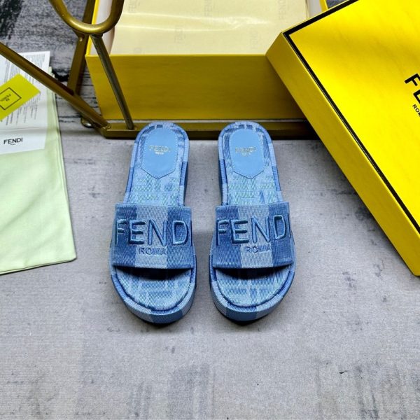 FENDI SUNSHINE FLATFORM SLIDES LIGHT BLUE DENIM  8R8515ASB5F1STD