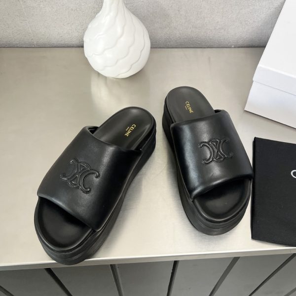 CELINE BLOCK SLIDE WITH TRIOMPHE BLACK 360435129C 38NO
