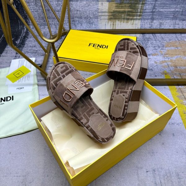 FENDI SUNSHINE FLATFORM SLIDES BROWN 8R8515AORHF1P95