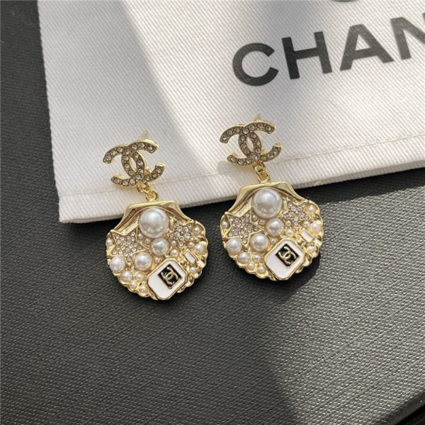 CHANEL CLIP ON PENDANT EARRINGS GOLD TONE ABF071 B19292 NADGB