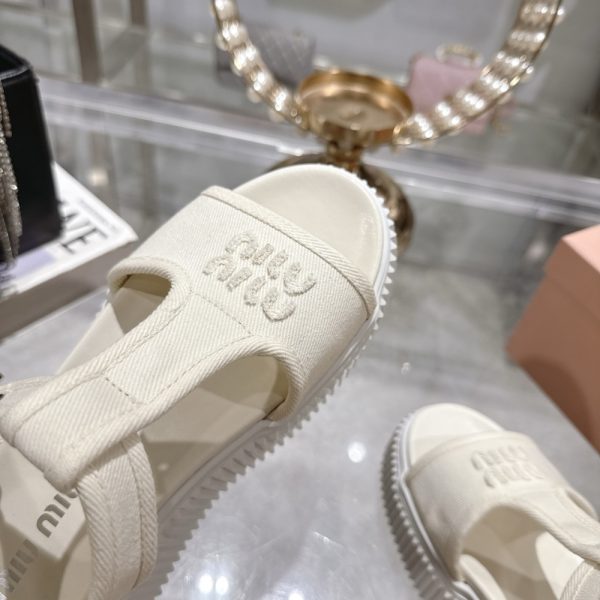 MIUMIU DENIM FLATFORM SANDALS IVORY 5X402E CSL F0304 F 045