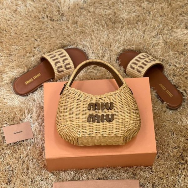 SUMMER SET: MIUMIU WANDER WICKER HOBO BAG TAN AND CARAMEL 13CM & MIUMIU RAFFIA EFFECT WOVEN FABRIC SLIDES NATURAL