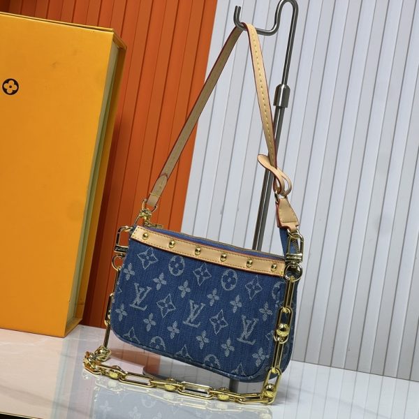 LOUIS VUITTON POCHETTE ACCESSOIRES WASHED DENIM BLUE 22CM