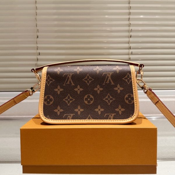 LOUIS VUITTON NANO DIANE BAG BROWN 18CM M83298