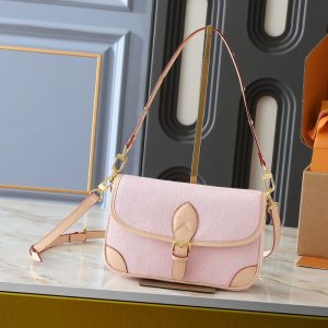 LOUIS VUITTON DIANE WASHED PINK 24CM
