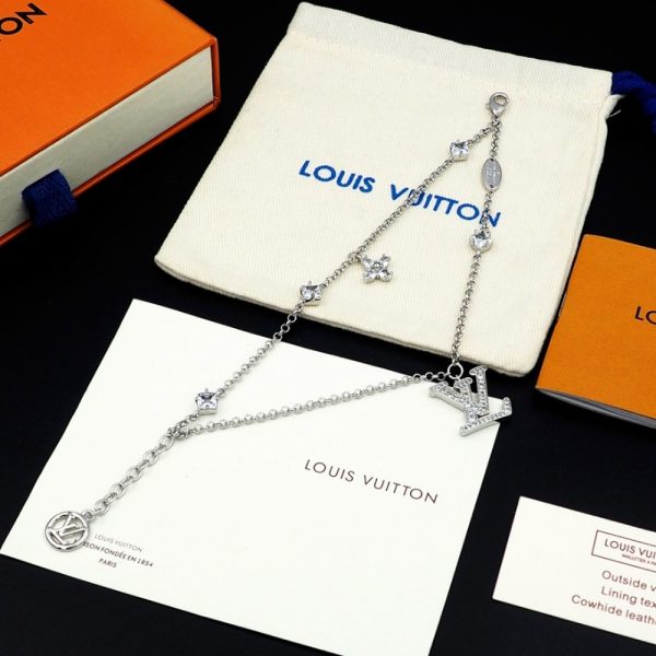 LOUIS VUITTON LADY LV BRACELET PALLADIUM M1378A