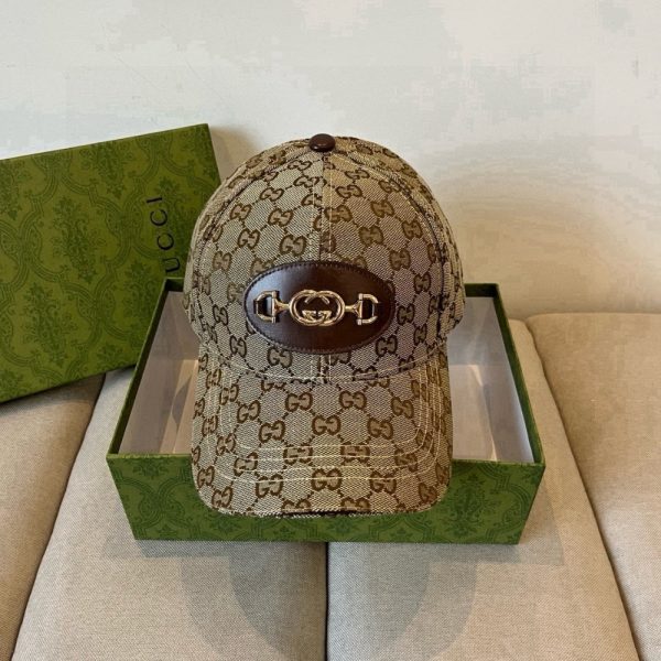 GUCCI SUPREME BASEBALL CAP BROWN