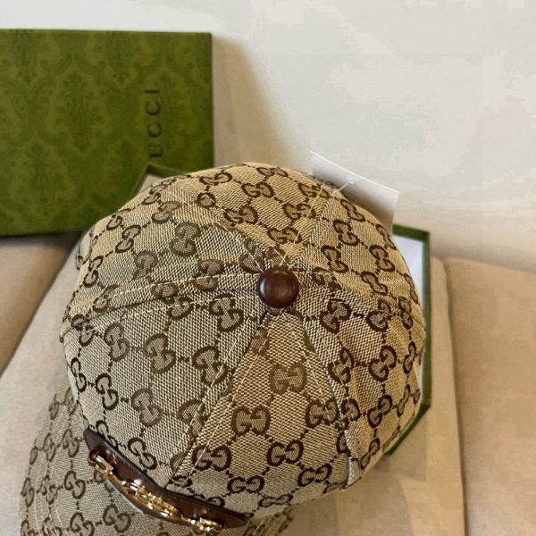 GUCCI SUPREME BASEBALL CAP BROWN