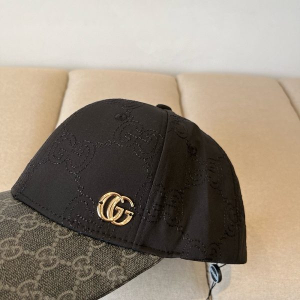 GUCCI GG CANVAS BASEBALL HAT BLACK