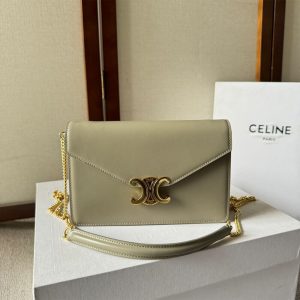 WALLET ON CHAIN MARGO in Shiny calfskin