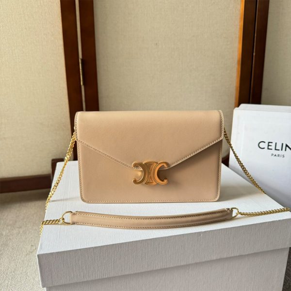 WALLET ON CHAIN MARGO in Shiny calfskin